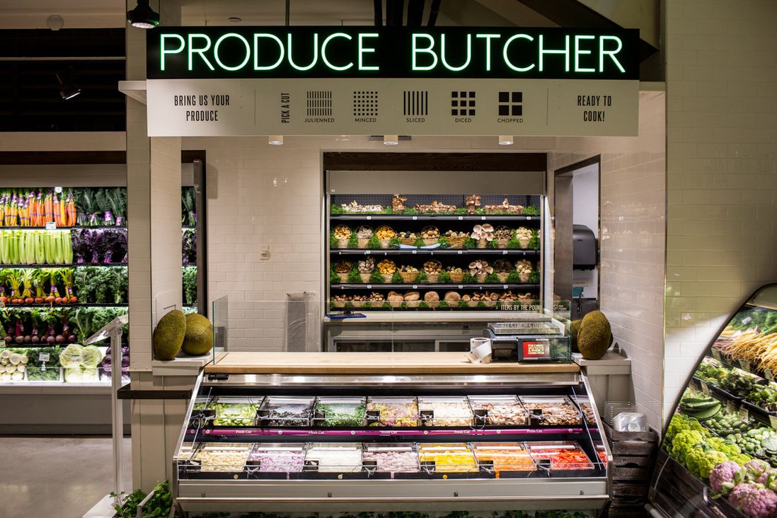Inside the Whole Foods across from Bryant Park in New York City—you can get <a href="http://gothamist.com/2017/01/31/whole_foods_new_bryant_park_locatio.php#photo-12">your produce cut up for you</a><br>(Scott Heins / Gothamist)